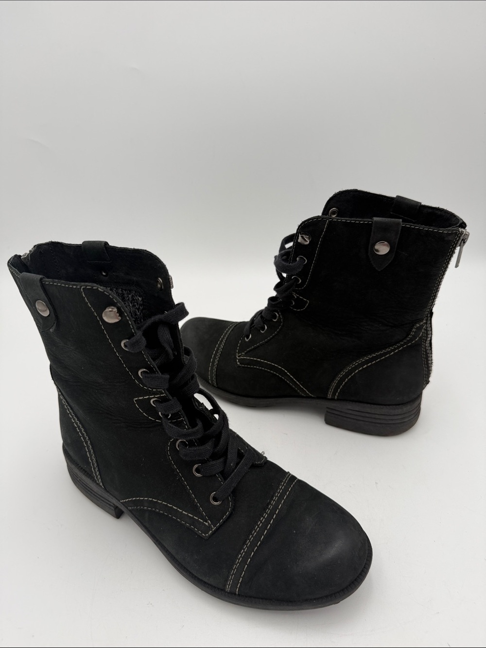 Rockport Black Lace-Up Ankle Boots women 9.5M combat casual office Y2K comfort